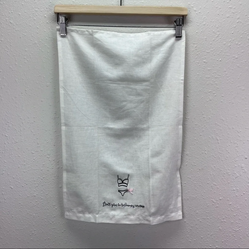 Hallmark “Don’t give into frumpy undies” embroidered linen cotton hand towel